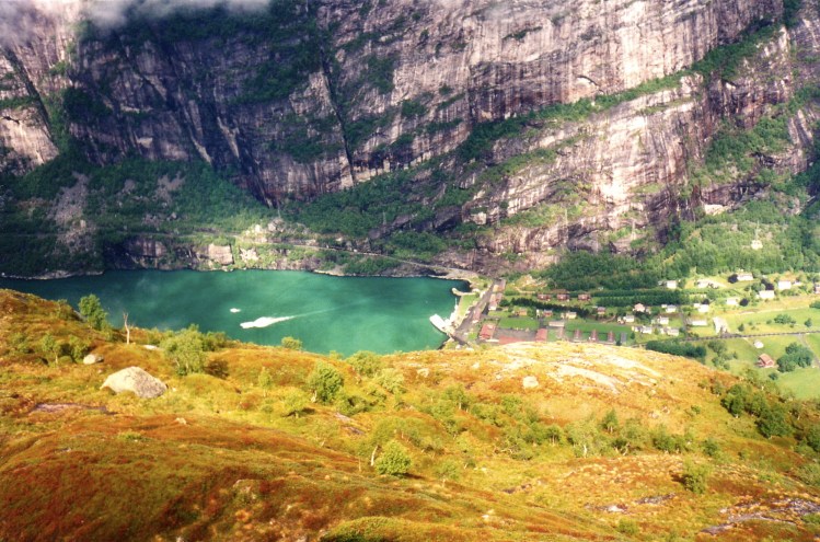 Lysefjorden,  hannaswalk.com Hanna Greenwood