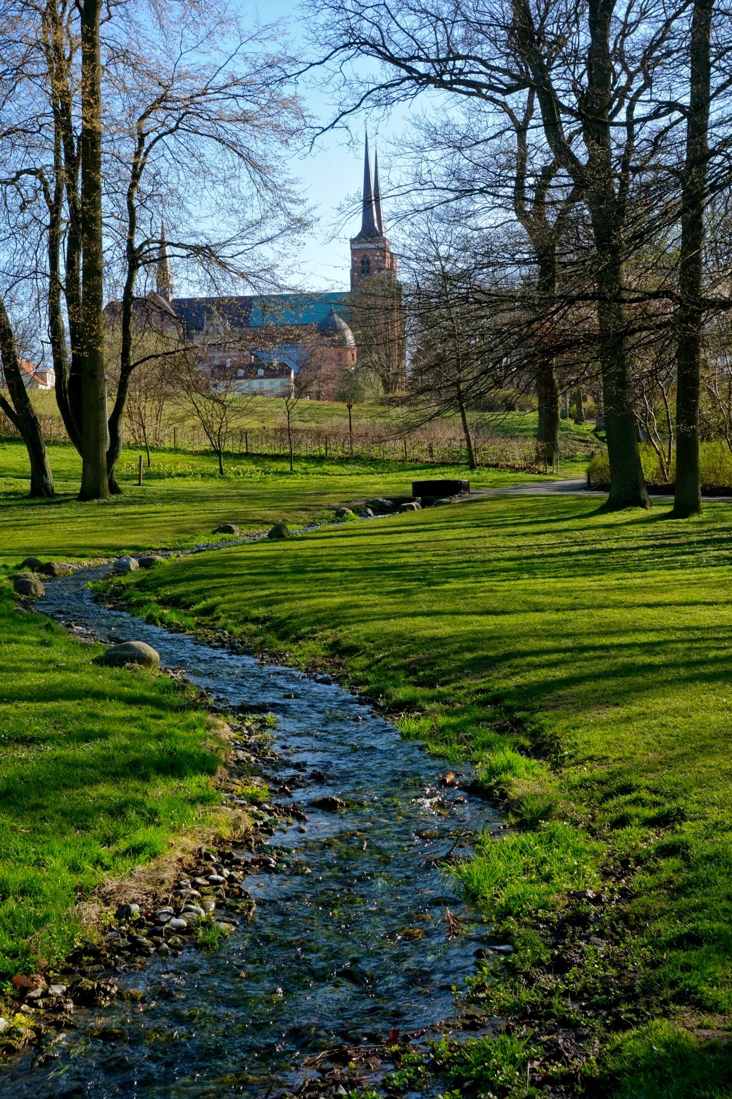 A walk from the harbour towards the Cathedral
